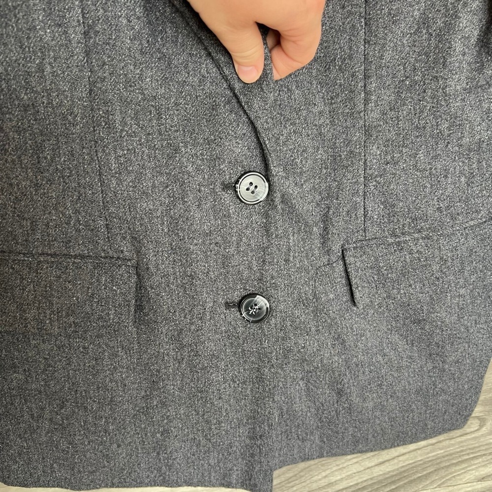 Vintage E.H. Woods Classic Gray Women's Wool Blend Blazer - Picture 4 of 13